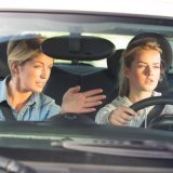 Permis d'élève conducteur dès 17 ans: les parents sont souvent les premiers accompagnateurs